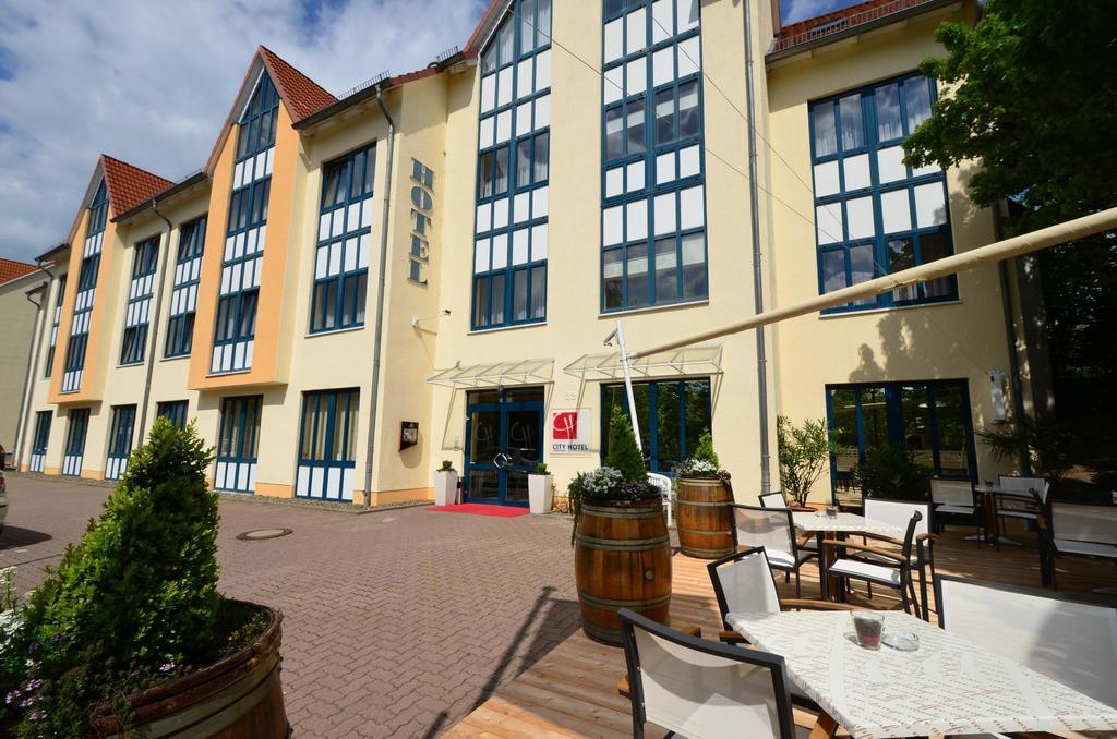 City Hotel Aschersleben Exterior foto